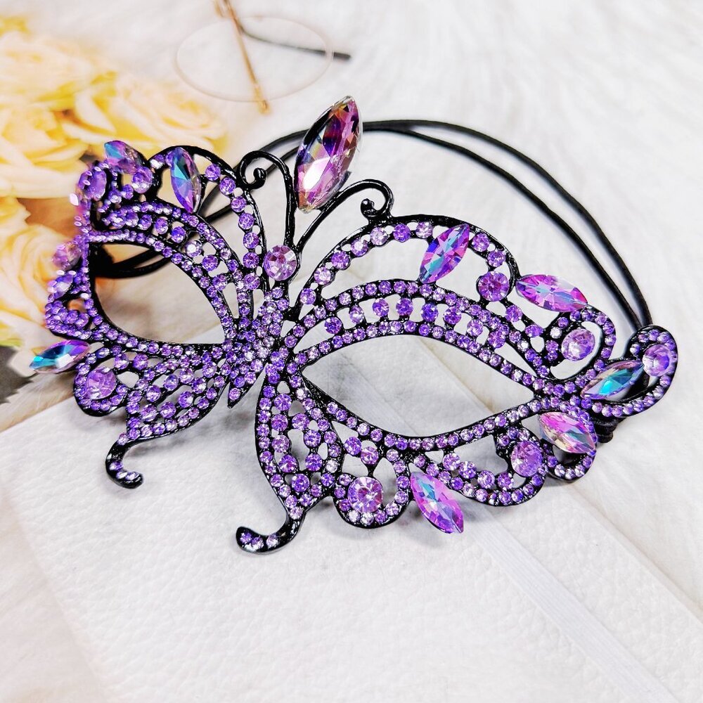 Purple Crystal Masquerade Mask - Elegant Women's Accessory - Picture 4 of 9